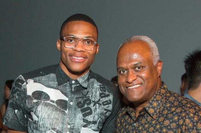 vsports-韦少与经纪人分手说明一件事，他跟湖人走到了尽头